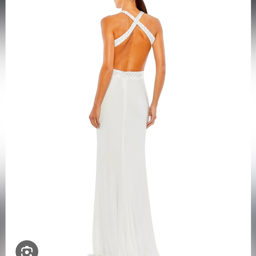 MAC DUGGAL SZ 8 evening formal
Prom gown nwt white womens dress - Picture 2 of 5